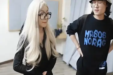 Gadis Rabun Kacamata Perdana Ngentot Memek Becek