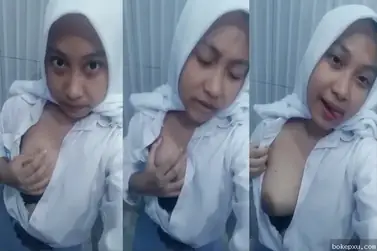 Jilbab ABG Bugil Buat Guru Olahraga Ngaceng